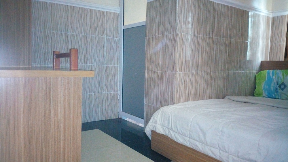 Executive Suite photo 2