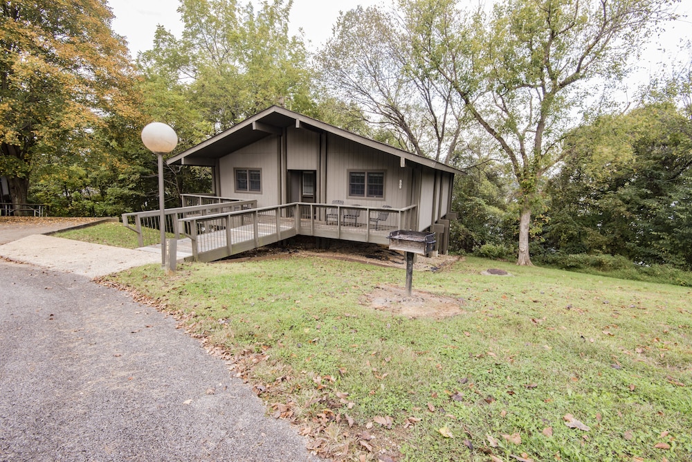 Standard Cottage, 2 Bedrooms, 2 Bathrooms, Lakeside photo 2