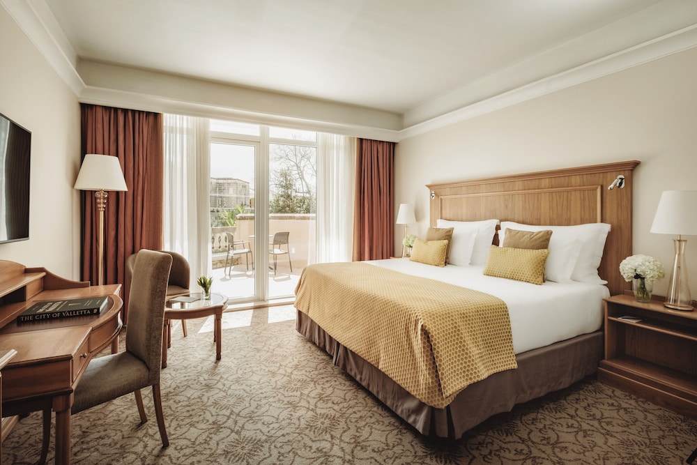 Deluxe Double or Twin Room - Photo 1