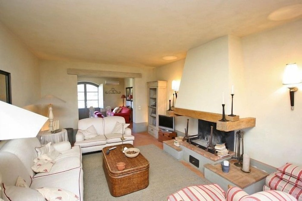 Villa, Multiple Bedrooms photo 1