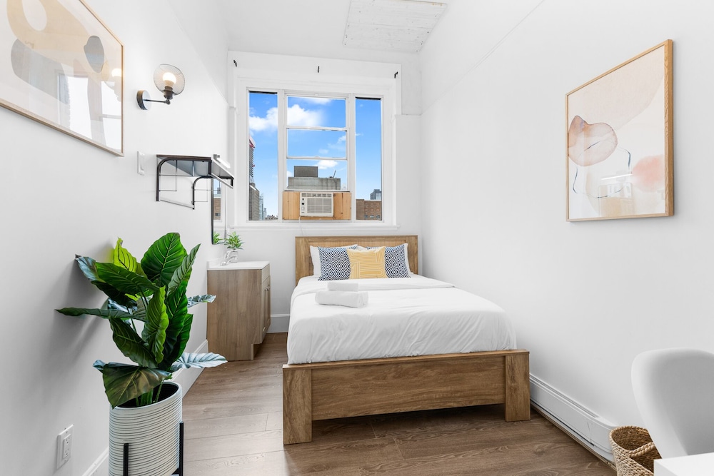 Economy Double Room, Shared Bathroom