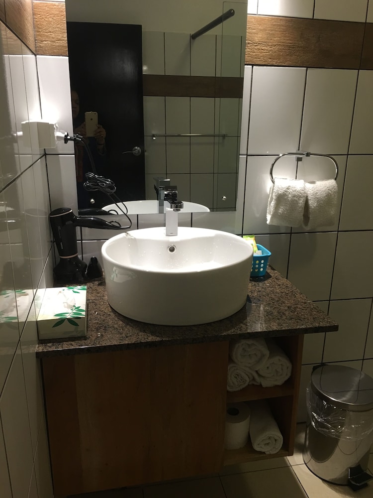 Deluxe Apartment, 2 Bedrooms - Photo 22