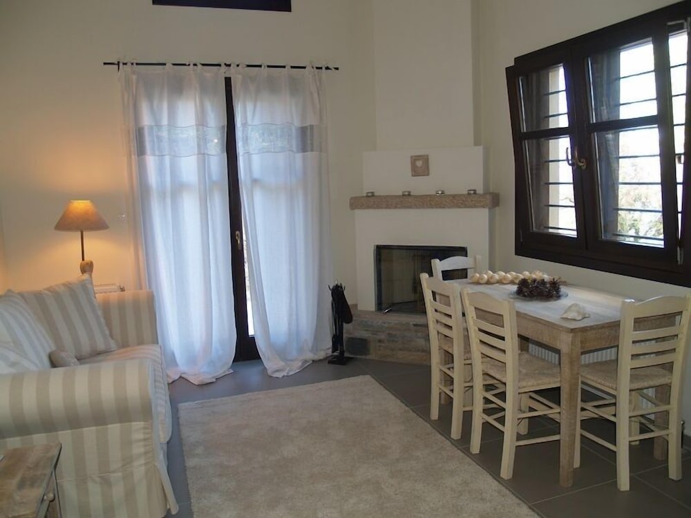 Loft, Fireplace photo 2