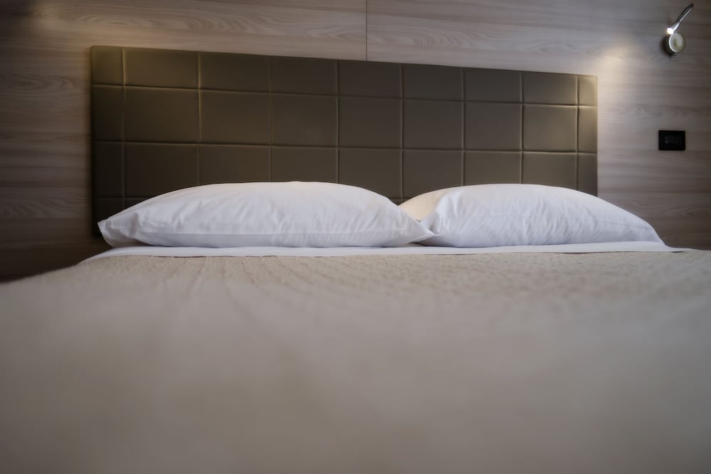 Double or Twin Room photo 2