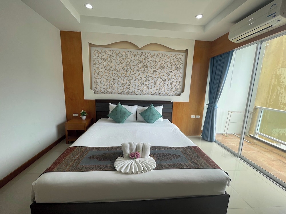 Standard Double Room, Balcony - Photo 11