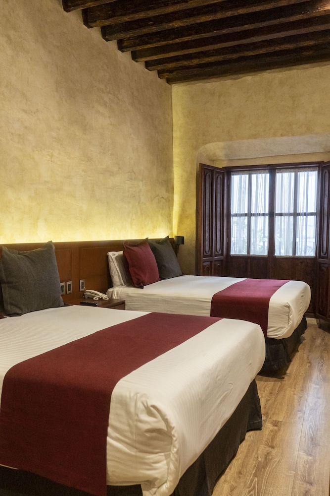 Premium Double Room, 2 Queen Beds photo 1