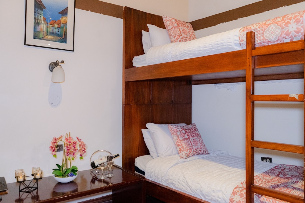 Economy Shared Dormitory, Multiple Beds