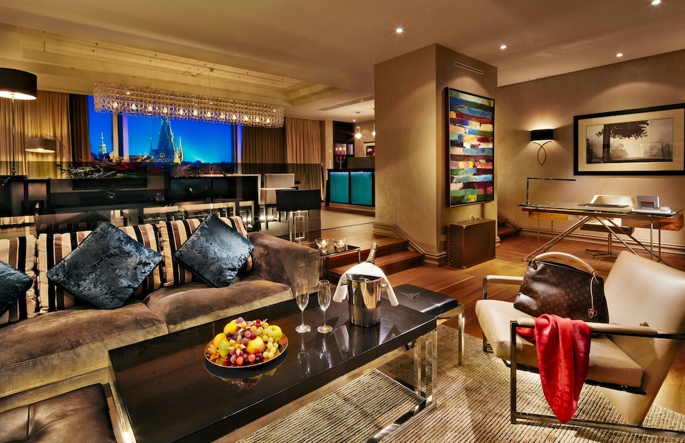 Presidential Suite, 2 Bedrooms, Terrace, City View
