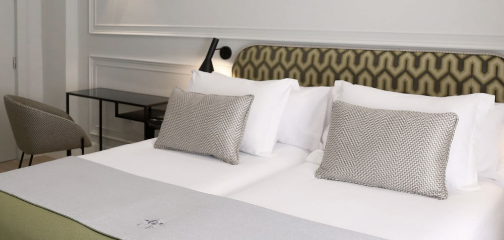 Superior Double Room - Photo 1