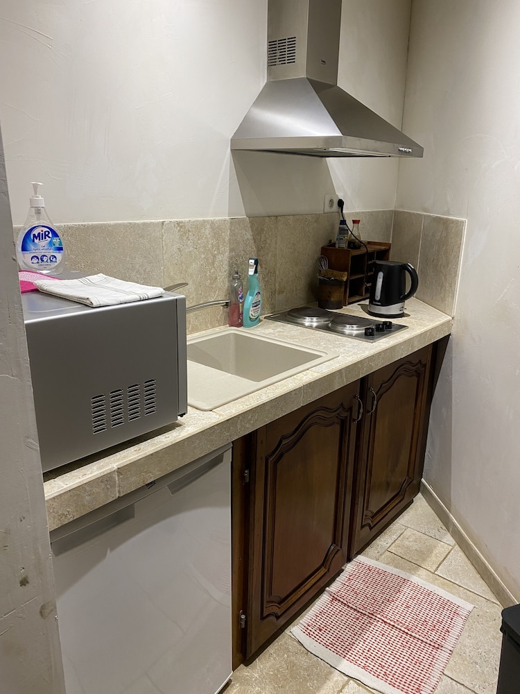 Basic Double Room - Photo 4
