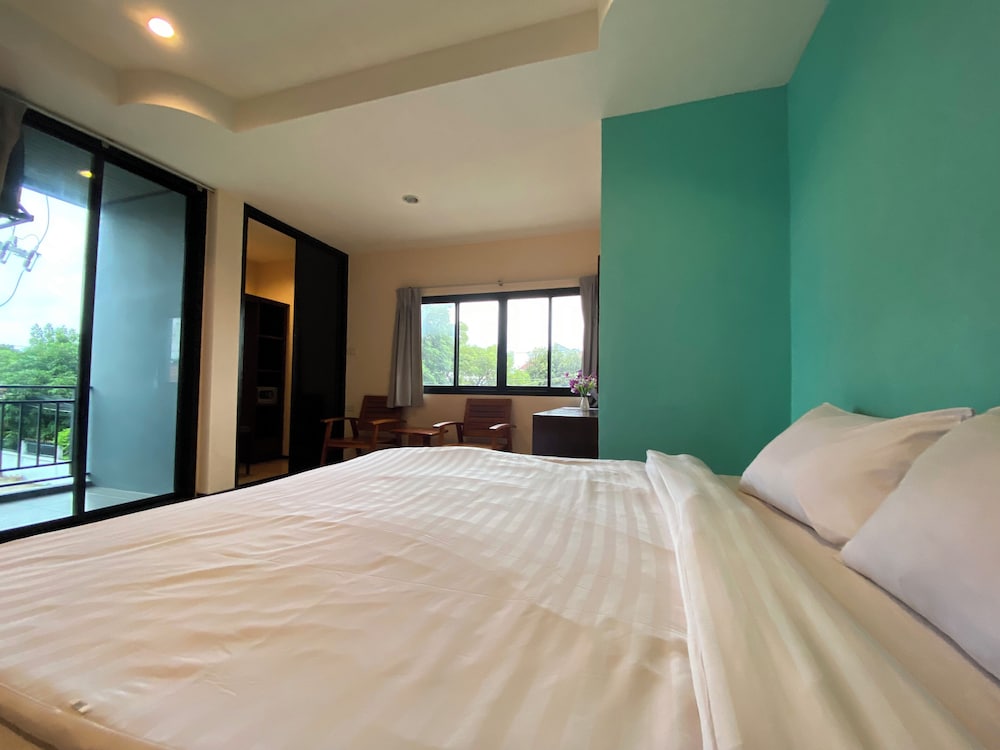 Standard Room - Photo 8