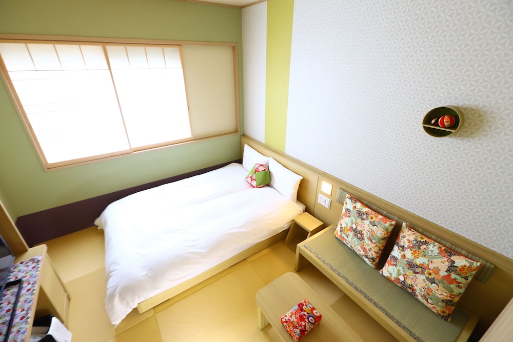 Standard Double Room, Non Smoking - Photo 2