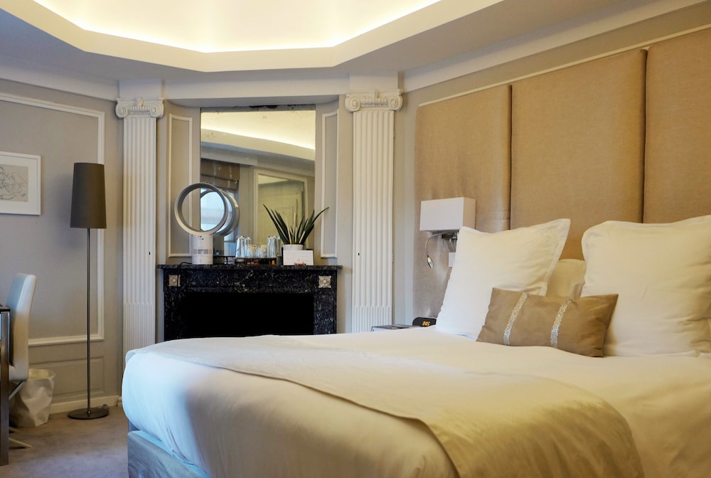 Superior Single Room