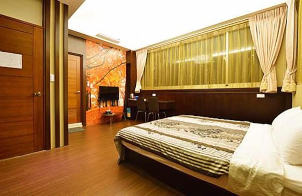 Quadruple Room, Courtyard View photo 2
