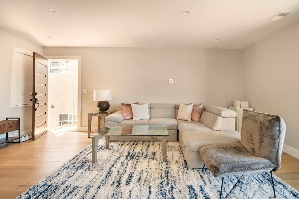 Premium Apartment photo 1