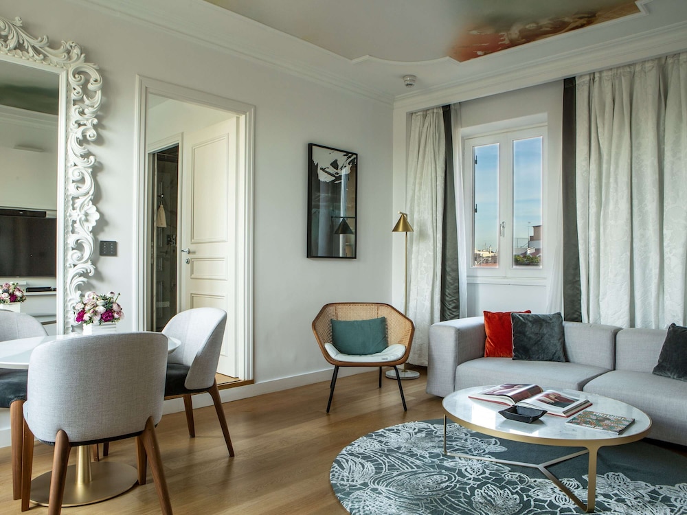 Family Suite, 2 Double Beds, Connecting Rooms