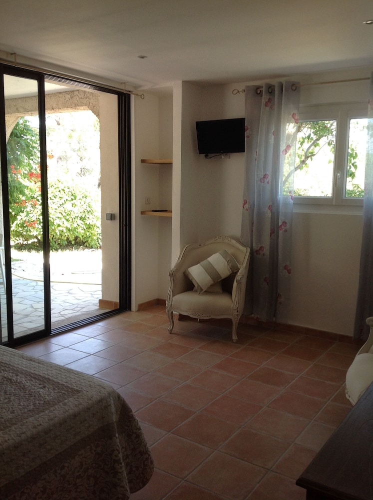Double Room (Lavande) photo 3