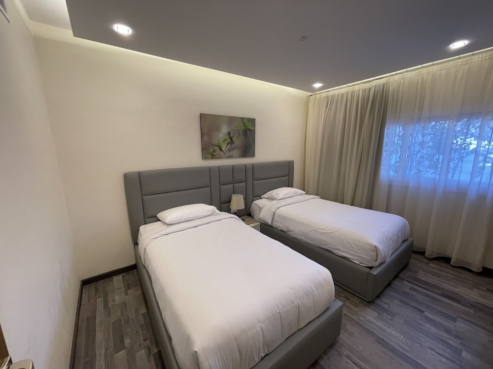 Ocean Studio Apartment thumbnail 5
