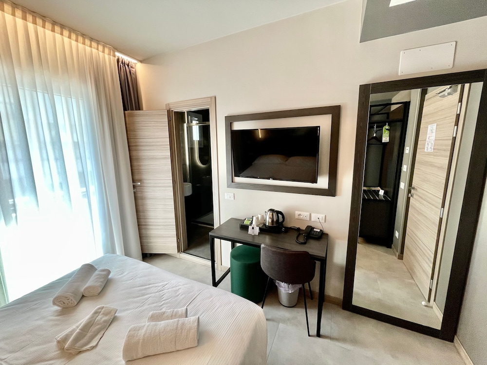 Superior Room - Photo 3