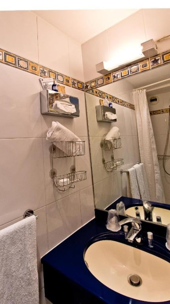 Small Double Room photo 3