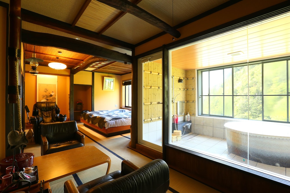 [Hoshimi] Japanese-Western style room 12 tatami with semi-open-air hot spring bath Non smoking photo 3