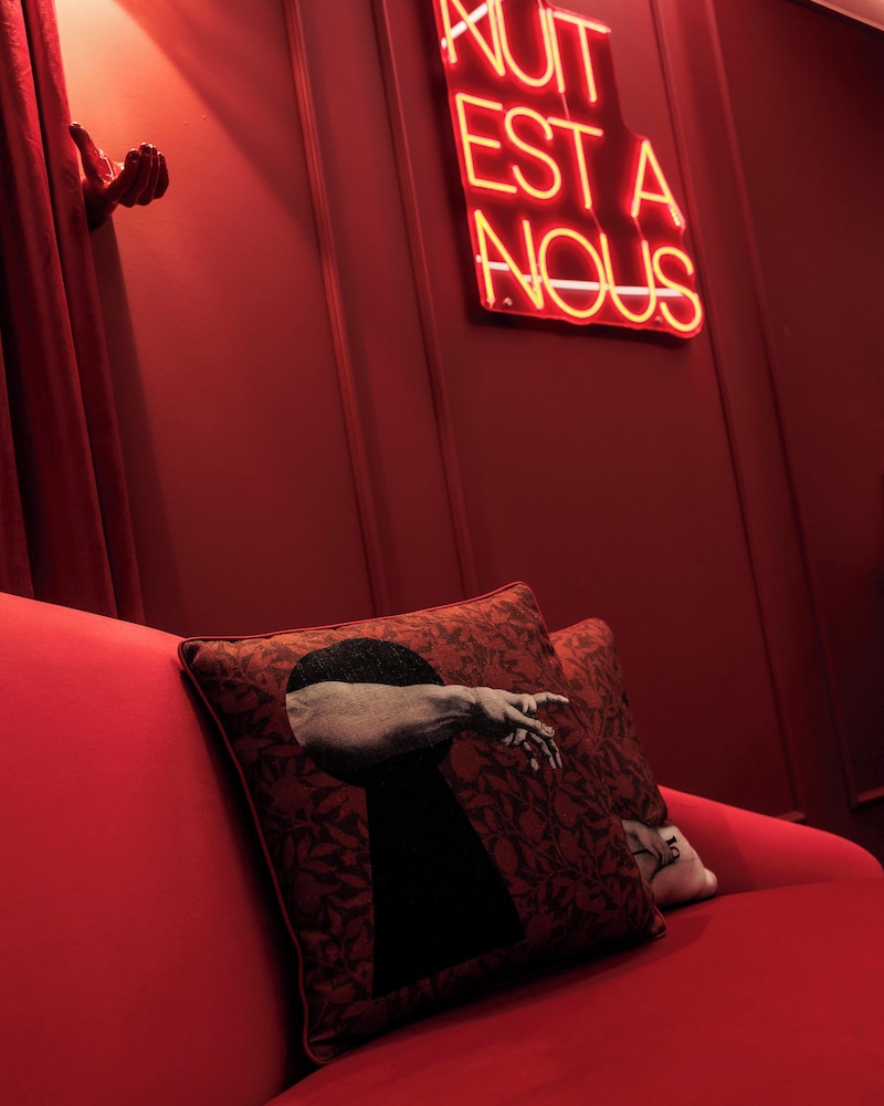 Signature Studio - Photo 12