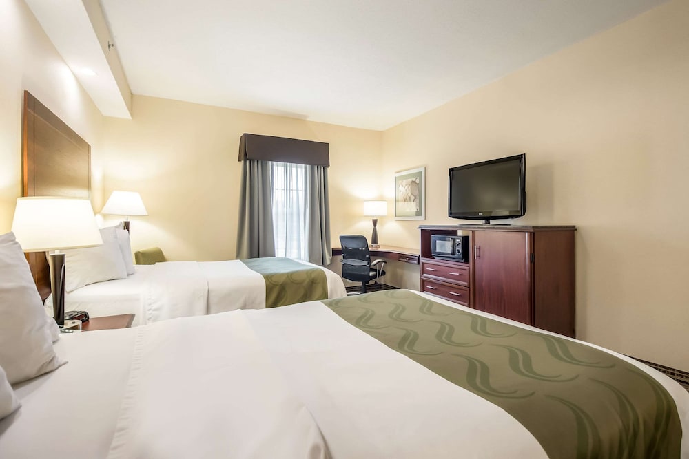 Room, 2 Double Beds, Accessible, Non Smoking photo 1