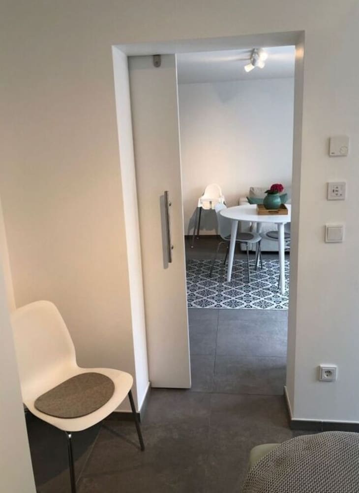 Apartment photo 2