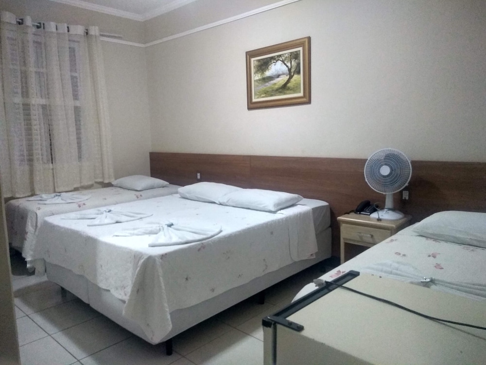 Family Quadruple Room photo 2