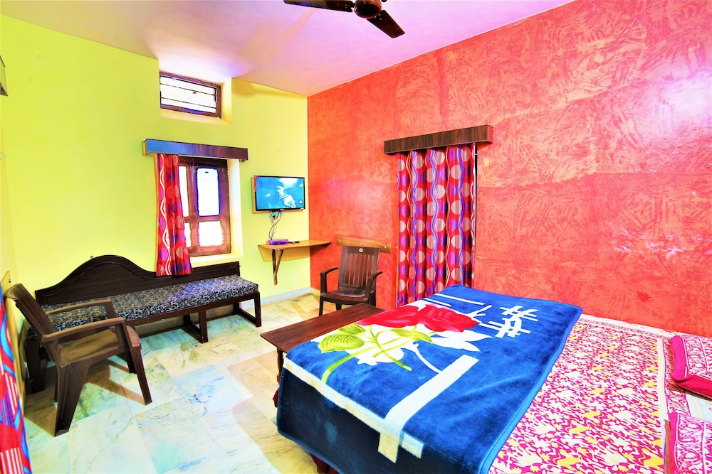 Family Room, Multiple Beds (4 Beds) photo 3