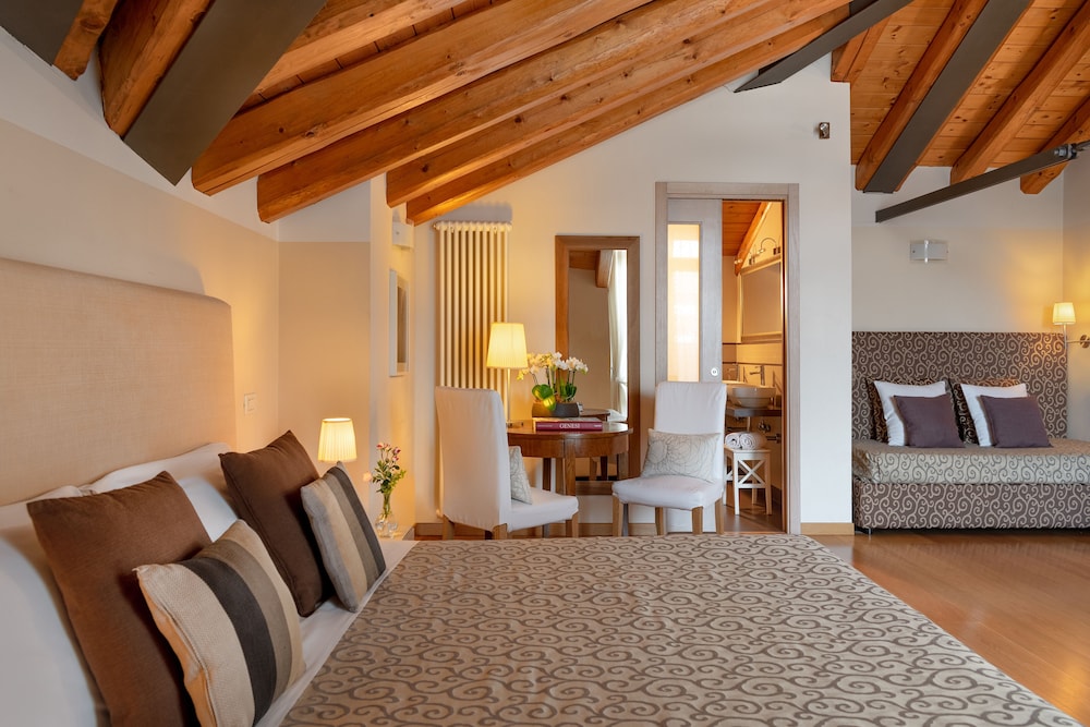 Quadruple Room photo 2