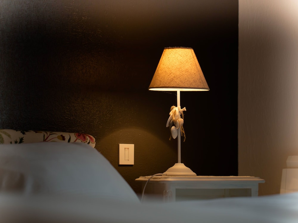 Classic Twin Room, Private Bathroom (Charme) photo 2
