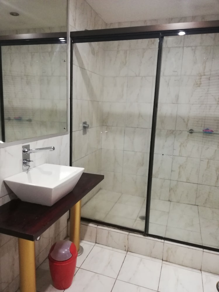 Classic Studio, 1 Double Bed, City View photo 2