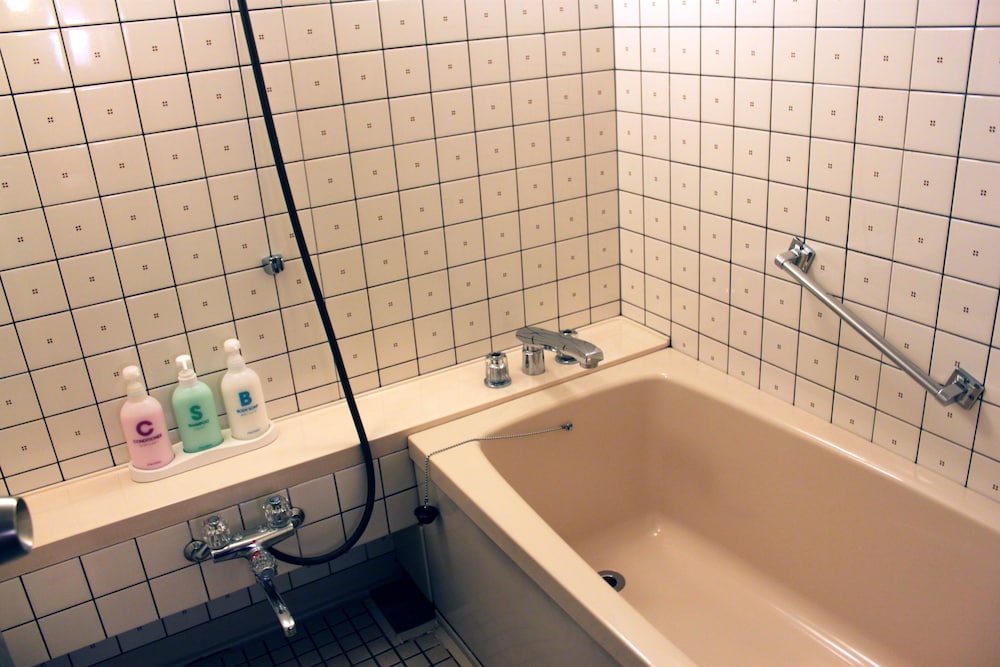 Standard Twin Room, Non Smoking, Mountain View - Photo 7