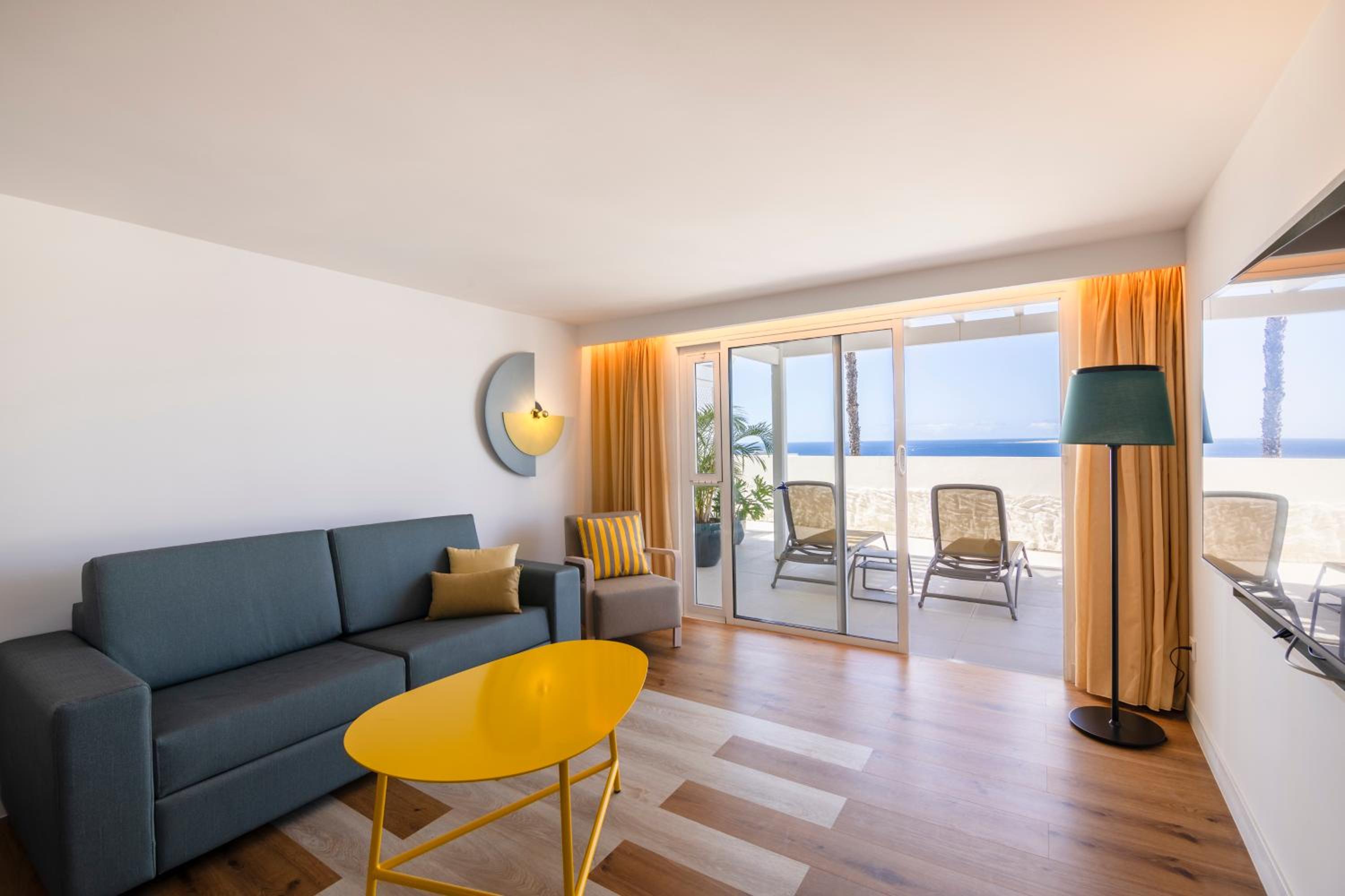 Superior Suite Sea View photo 2