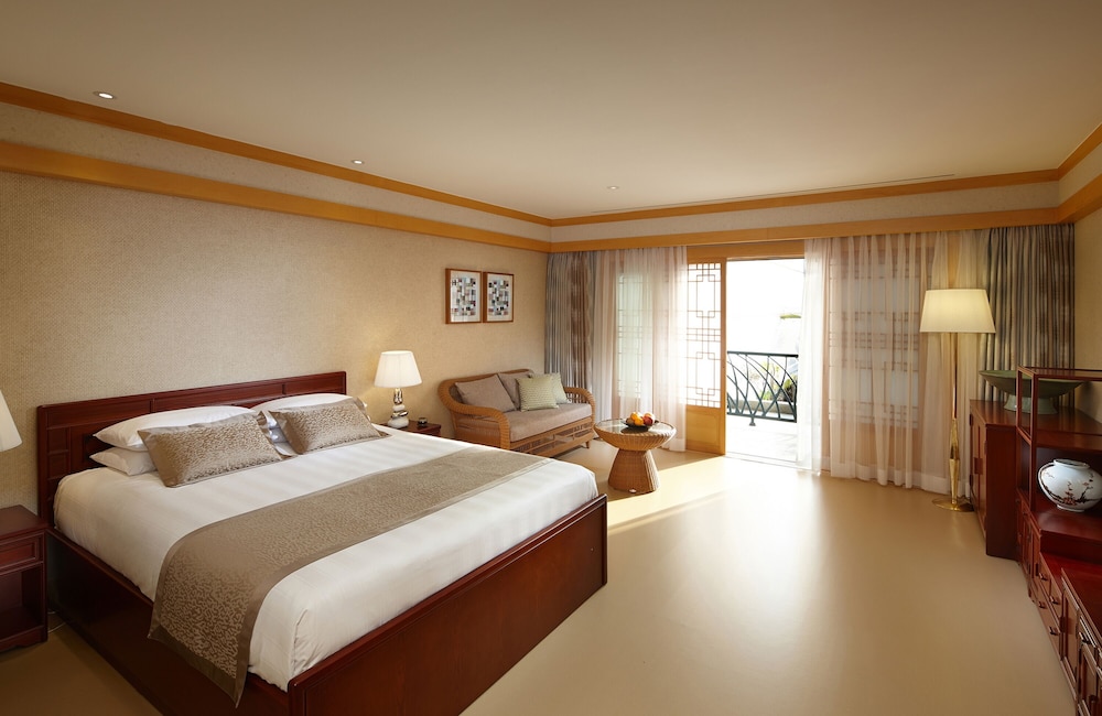 Deluxe Ondol Garden - Photo 1