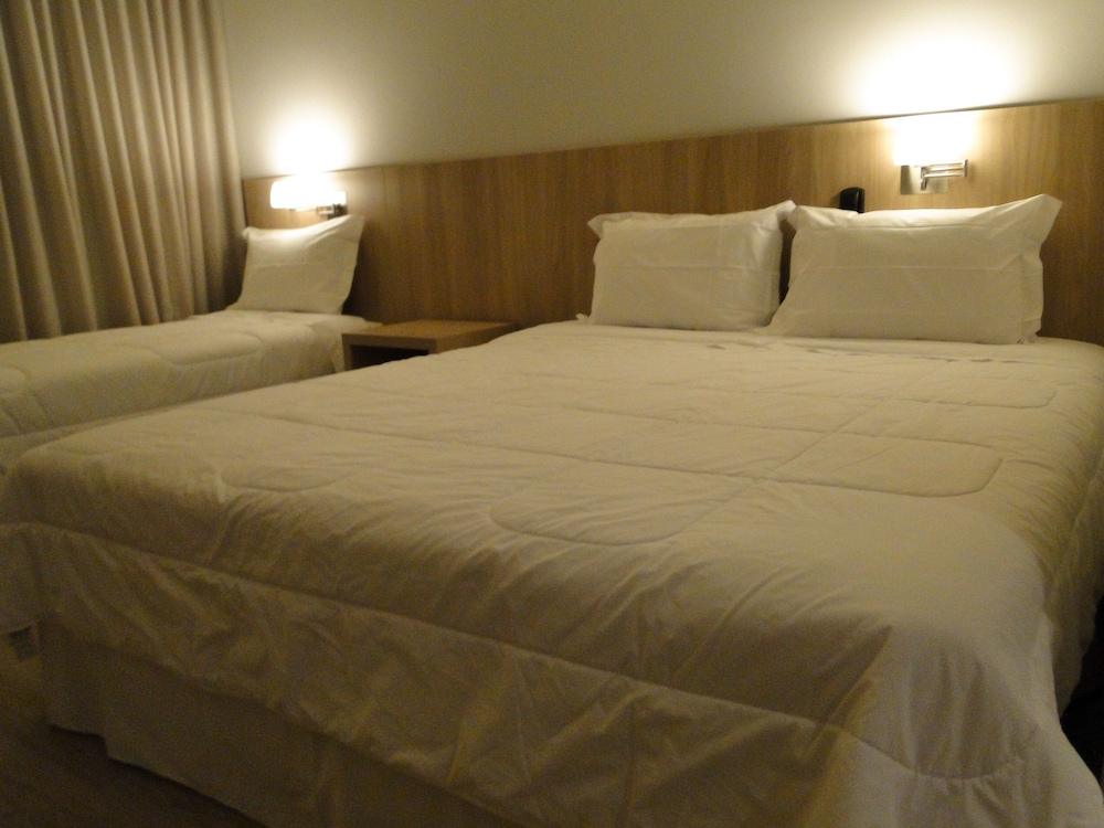 Family Triple Room - Photo 1