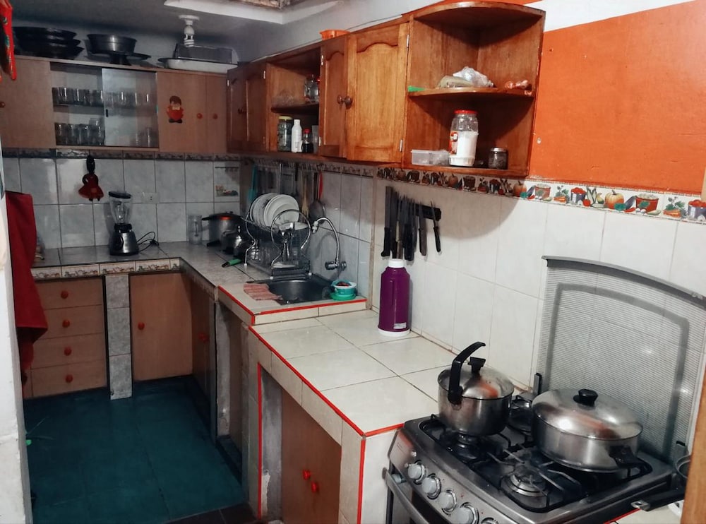 Room, 1 Double Bed, Shared Bathroom photo 3