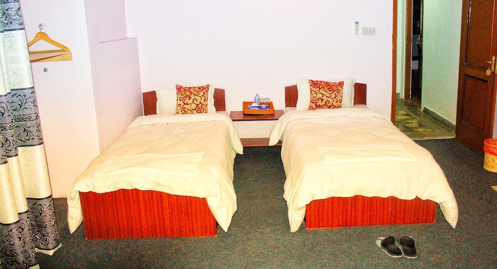 One Bedroom Apartment