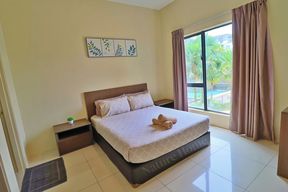 Standard Apartment, 2 Bedrooms, Pool View, Beachside - Photo 1