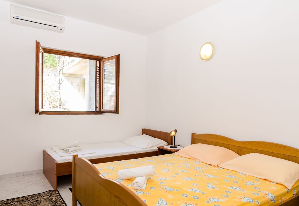 Standard Room, 1 Double Bed