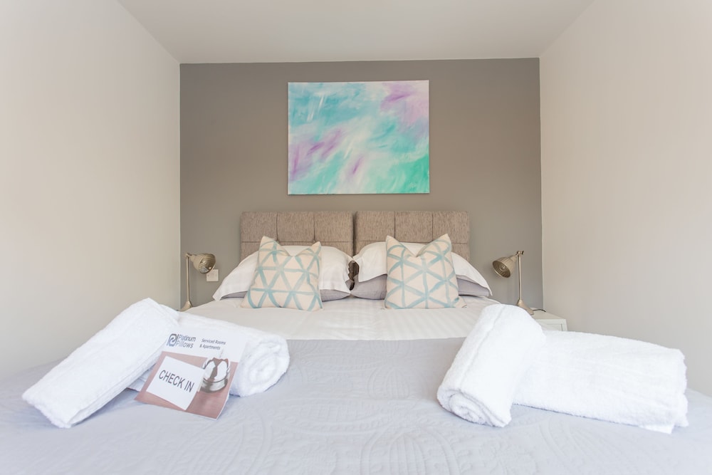 Suite (Tolkien) photo 1