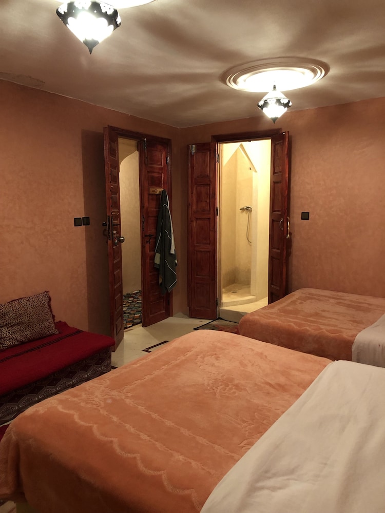 Standard Quadruple Room - Photo 3