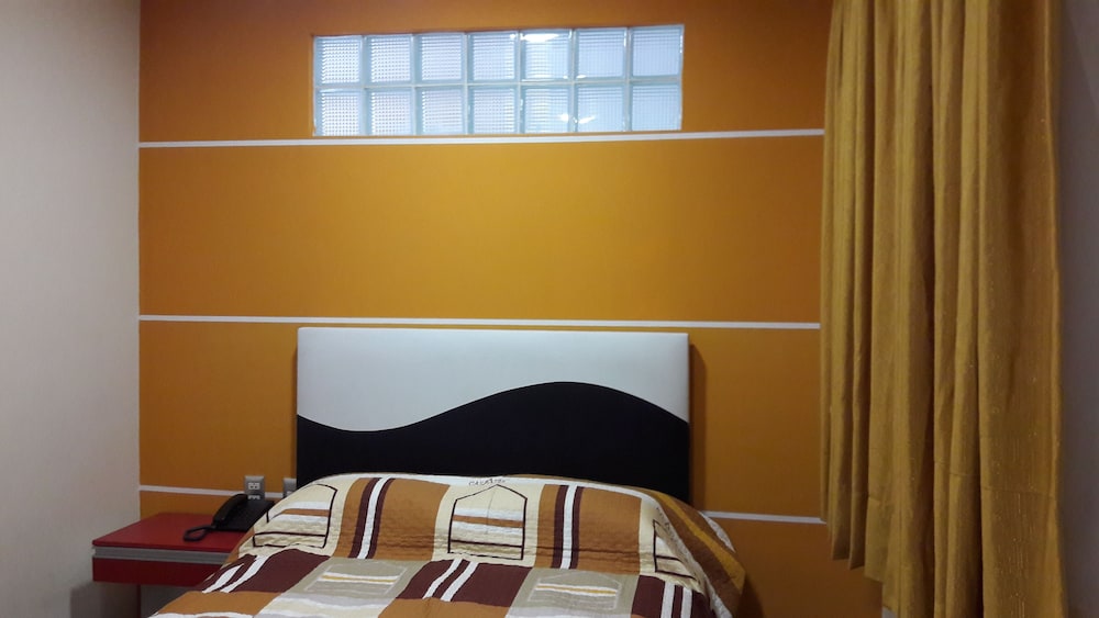 Double Room Single Use, Private Bathroom photo 1