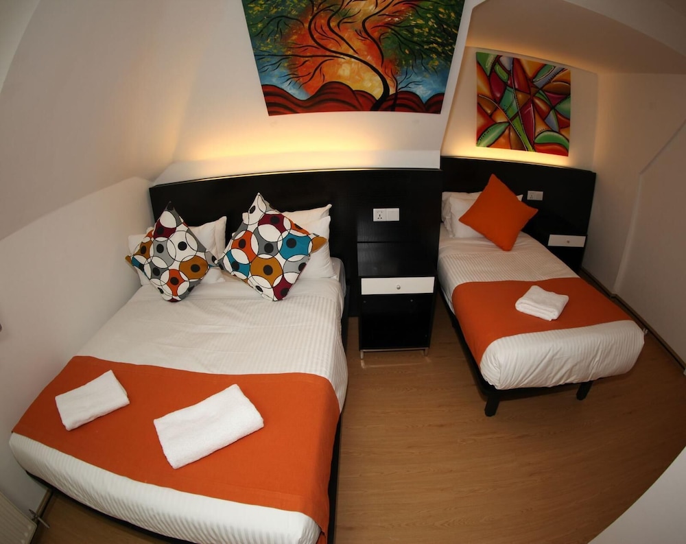 Twin Room, Ensuite