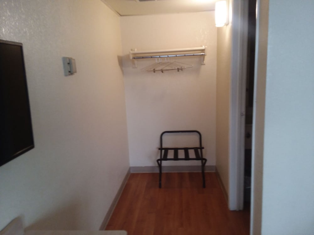 Standard Room, 1 Double Bed, Non Smoking photo 2