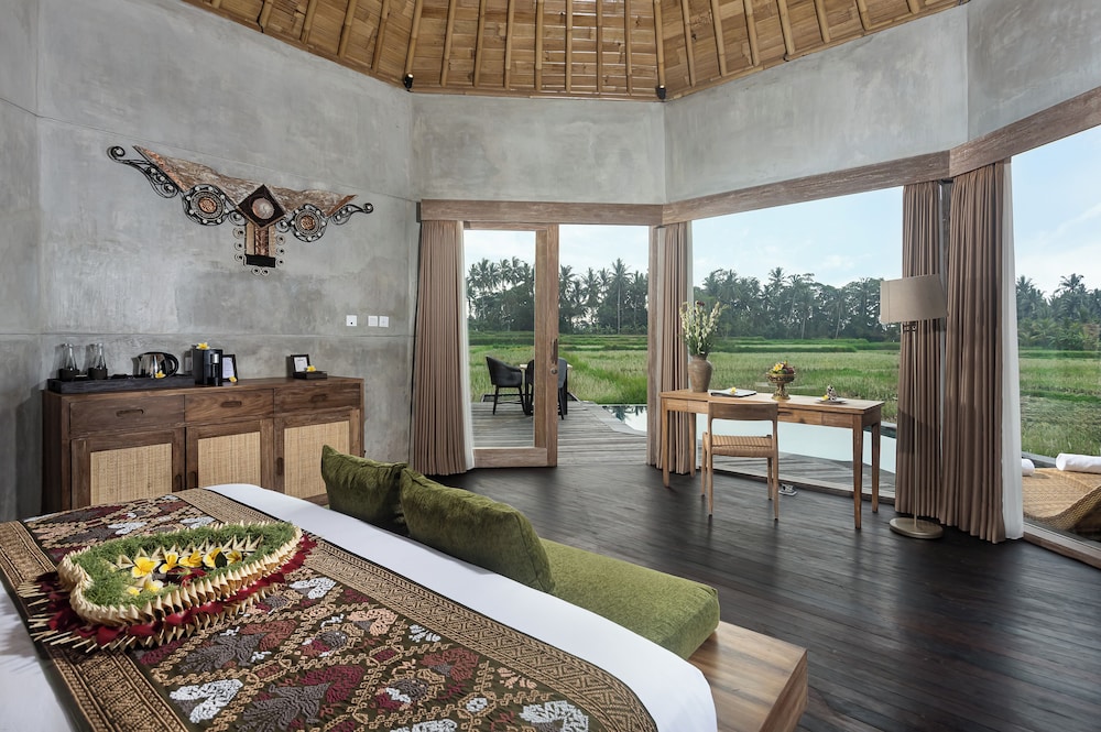 Authentic One Bedroom Pool Villa With 1x Floating Breakfast And With Daily Afternoon Tea