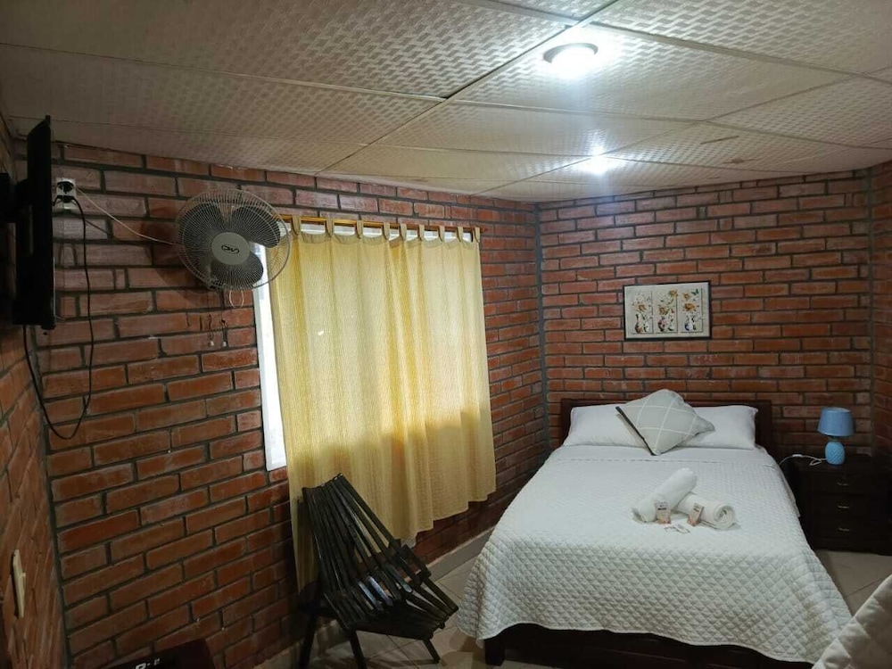 Classic Quadruple Room photo 3