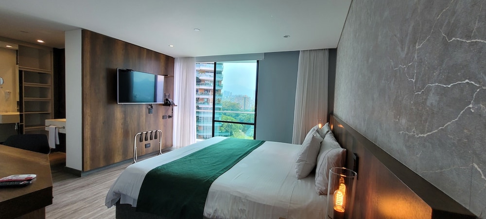 Deluxe Room, Balcony photo 1