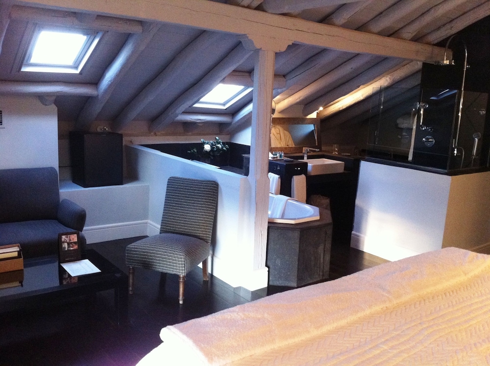 Superior Double Room photo 2